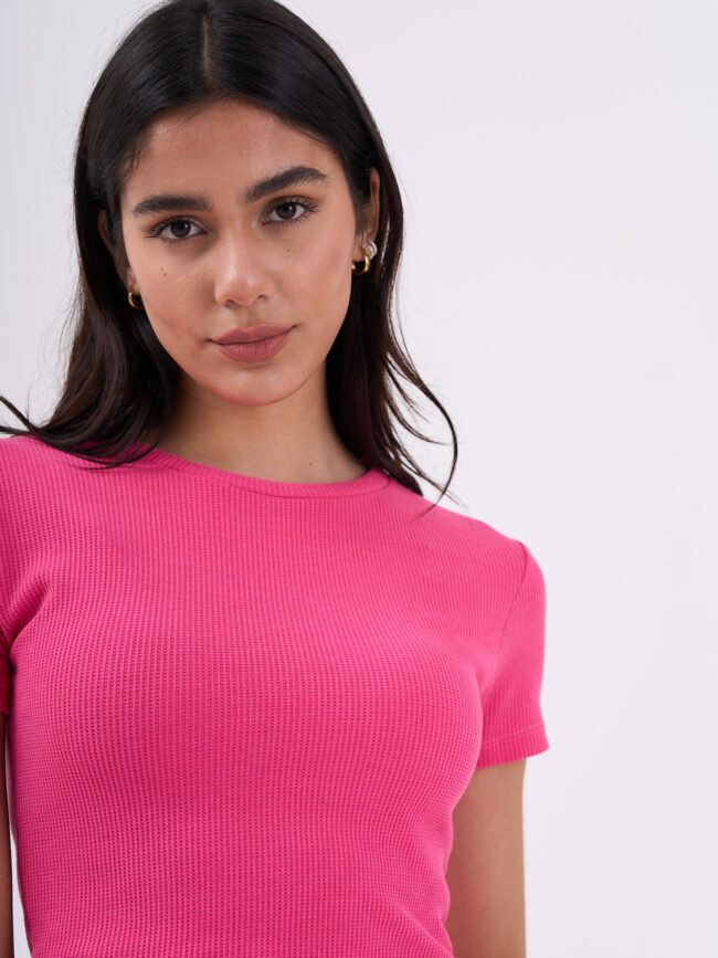 Remera crop de waffle